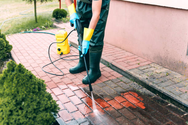 Why Choose Our Certified Pressure Washing Experts for Your Project Needs in Centerville, IN?